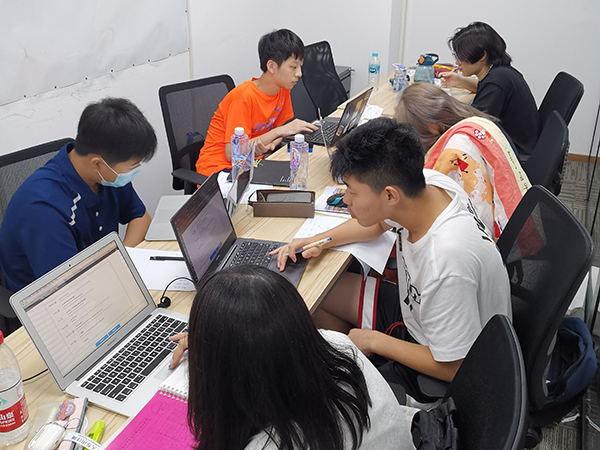 学习现场