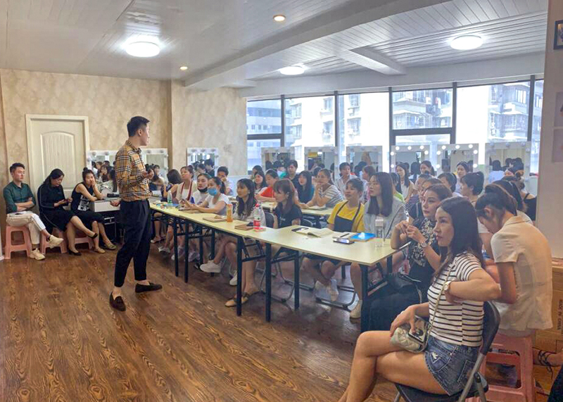 教學(xué)現(xiàn)場(chǎng)