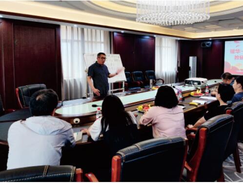 家校共建会 家校共建会