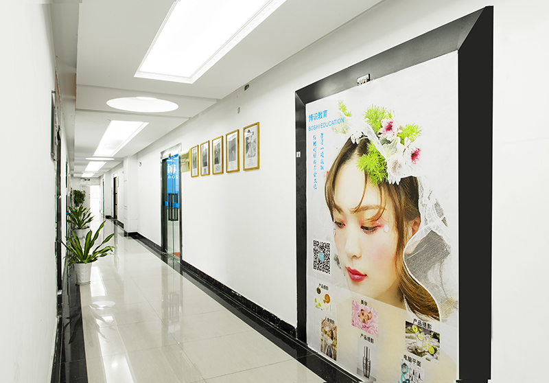 學(xué)校環(huán)境