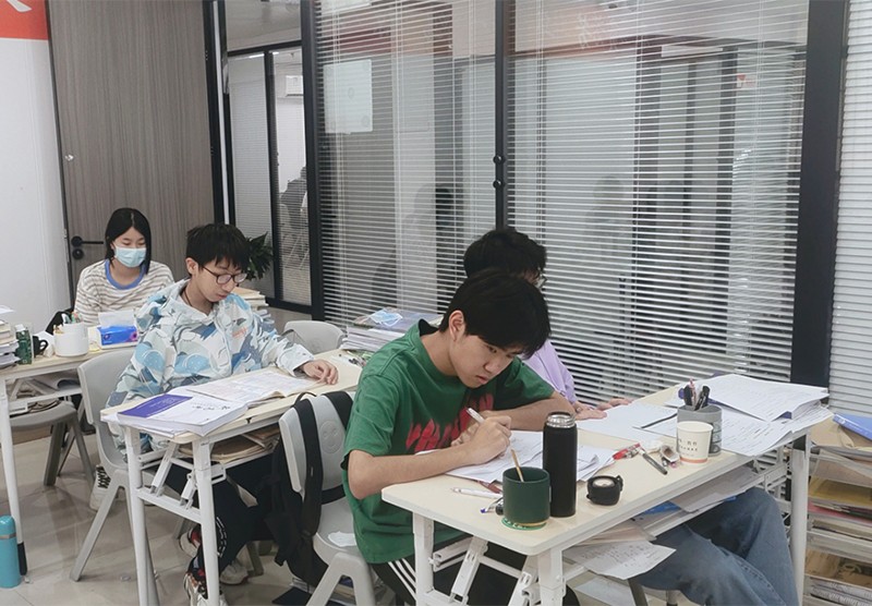 學(xué)習(xí)現(xiàn)場 學(xué)習(xí)現(xiàn)場