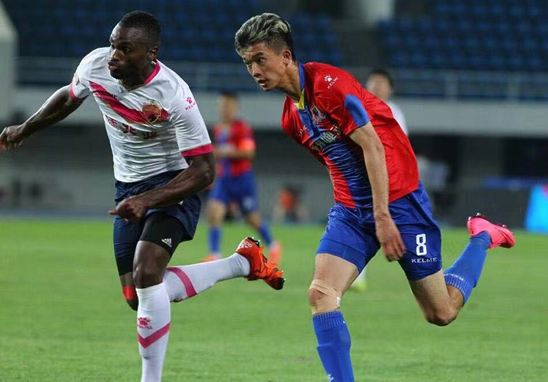 主教练陈硕 主教练陈硕