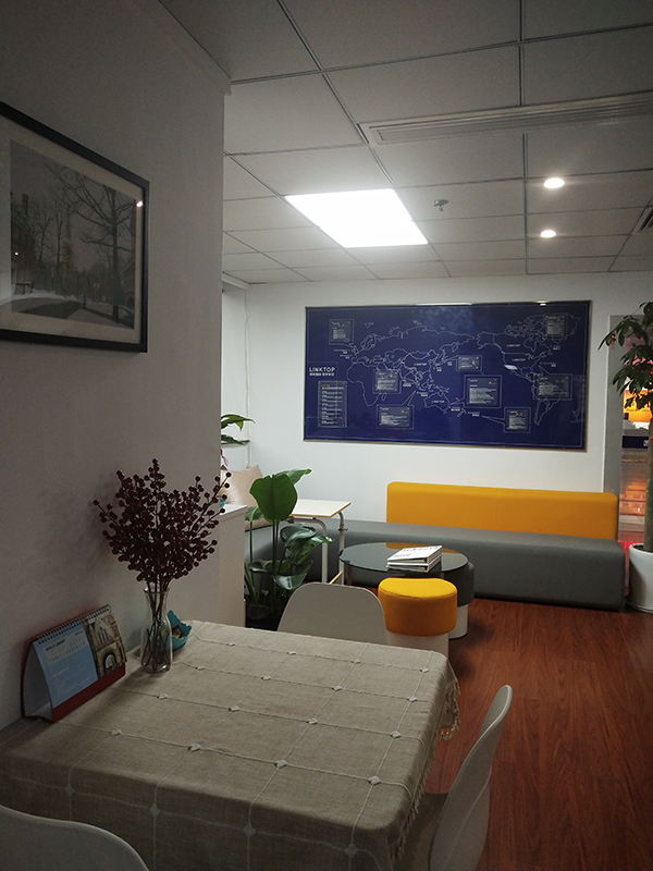 留学服务休闲区