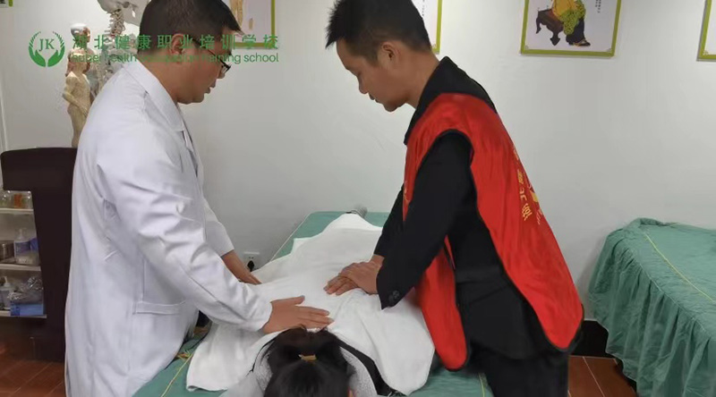 辅导现场 辅导现场