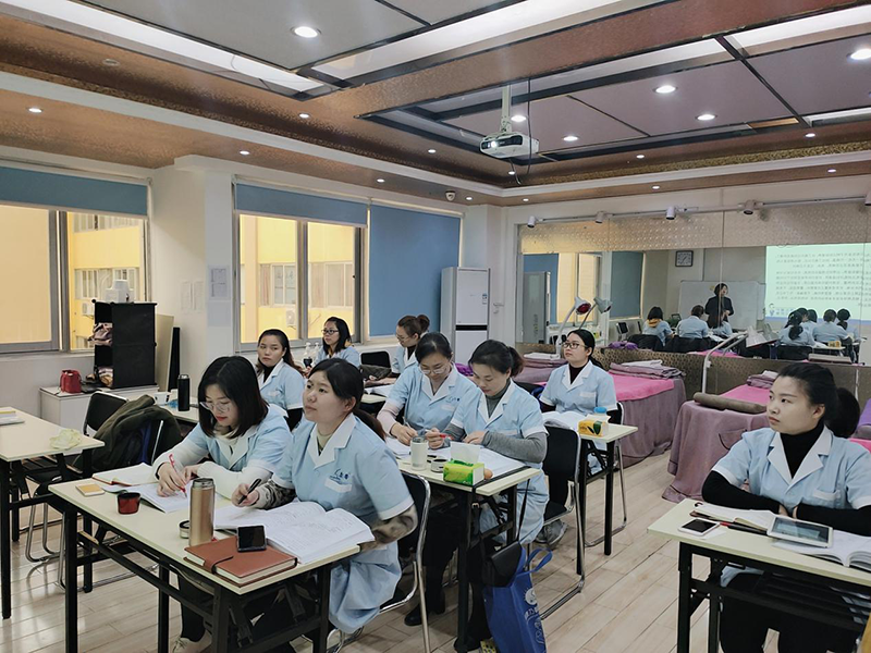 學(xué)習(xí)現(xiàn)場(chǎng) 學(xué)習(xí)現(xiàn)場(chǎng)