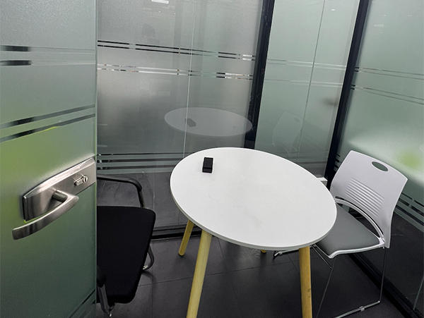 休息區(qū) 休息區(qū)