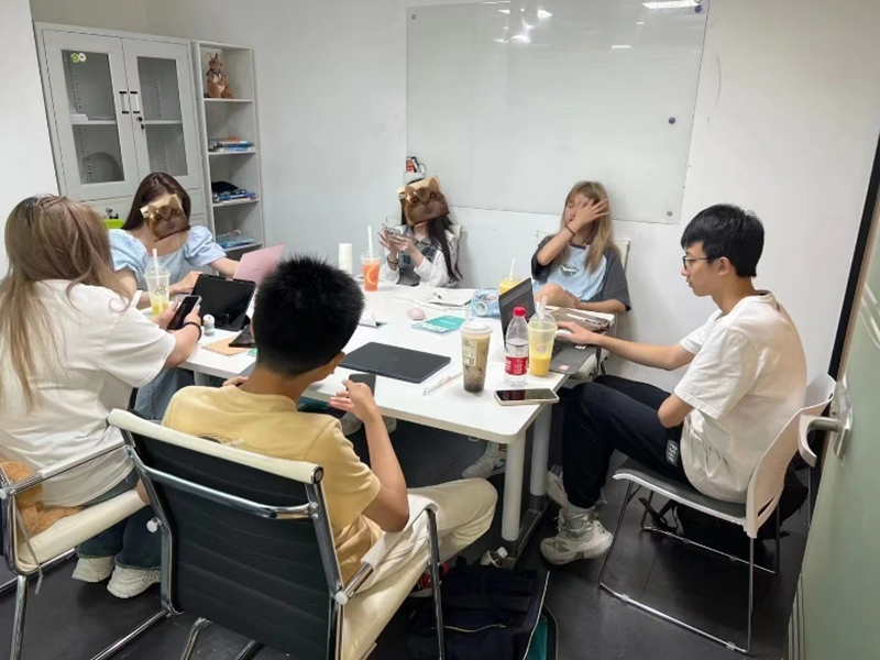 一对四教学 一对四教学