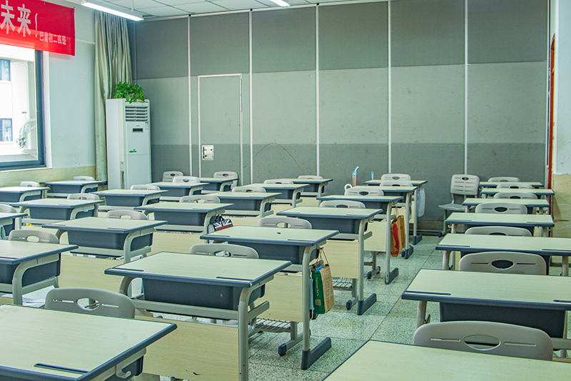 课室