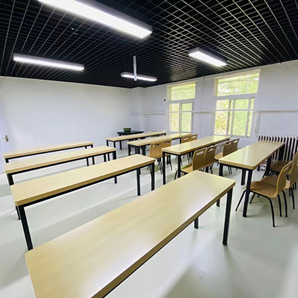 课室