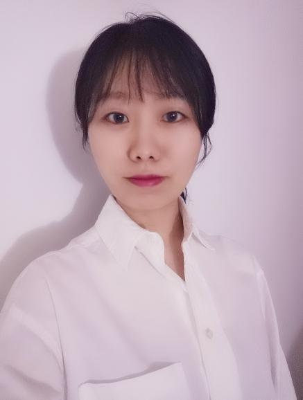 法语  翁玉娴（Yvonne）老师