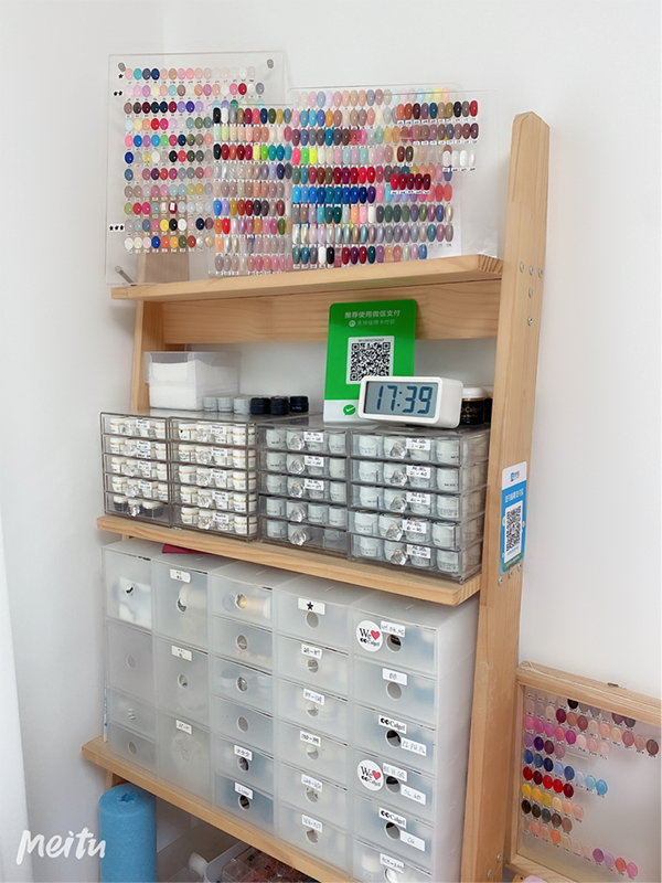 物品存放區(qū)