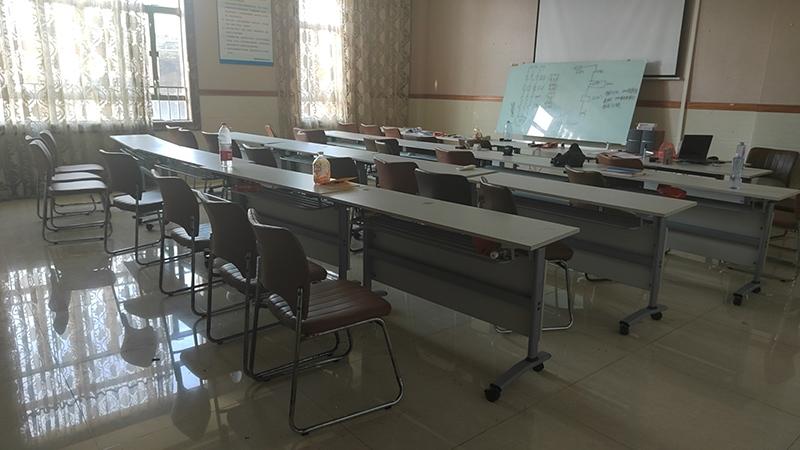 理論課課室