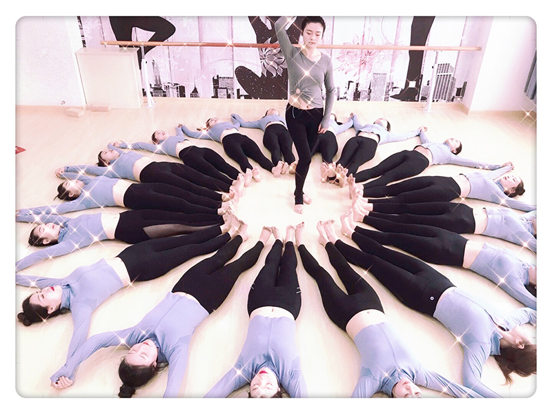 学员 学员