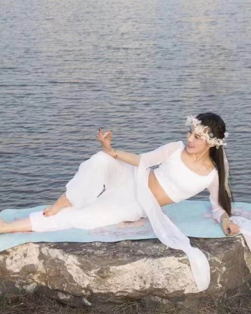 歐陽(yáng)老師 歐陽(yáng)老師