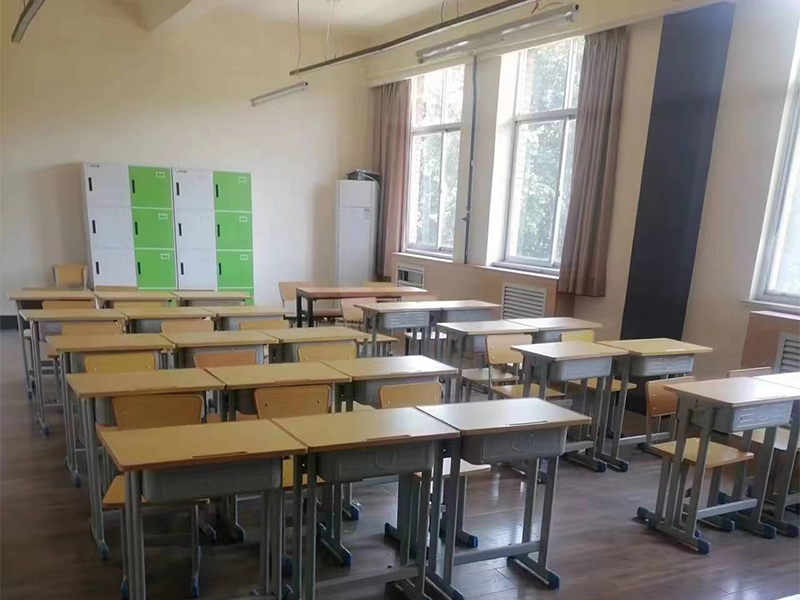 教室環(huán)境 教室環(huán)境