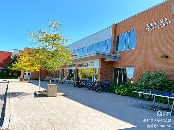 校園環(huán)境 校園環(huán)境