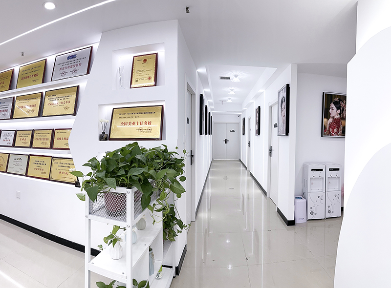 榮譽(yù)展示區(qū)