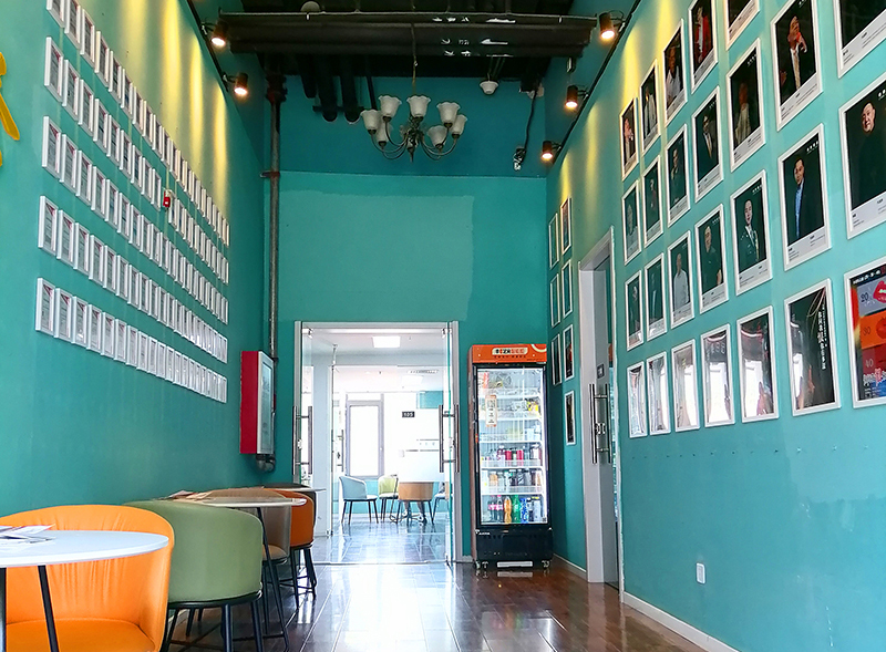 ffce9ce4-8900-4451-bd1a-40dbbf395d8c ffce9ce4-8900-4451-bd1a-40dbbf395d8c