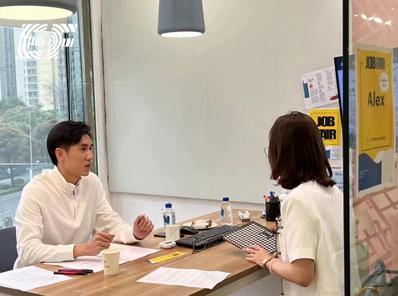 授課現(xiàn)場(chǎng) 授課現(xiàn)場(chǎng)