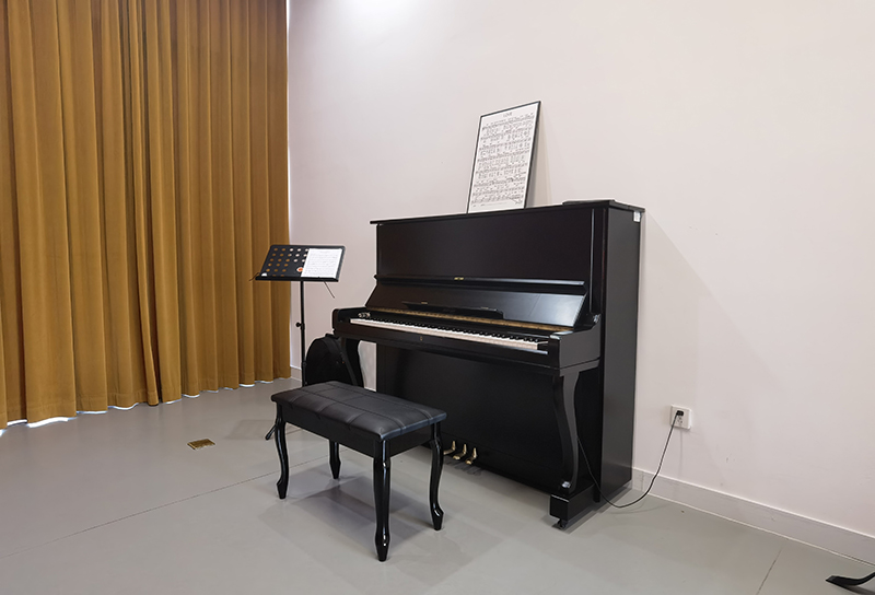 钢琴练习室 钢琴练习室