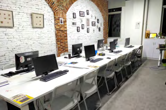 教室環(huán)境 教室環(huán)境