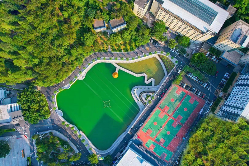 機構(gòu)環(huán)境