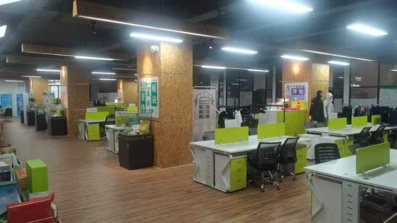 辦公環(huán)境 辦公環(huán)境