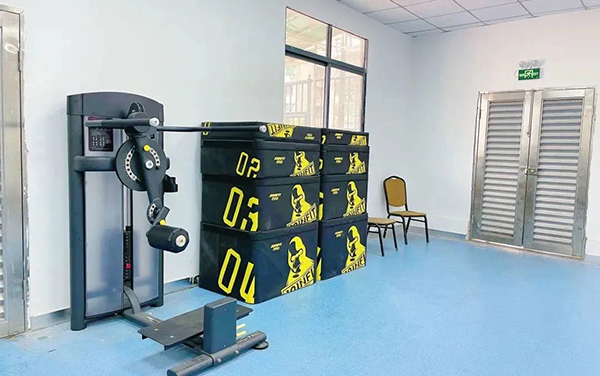健身房