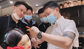 南京金善化妆教学怎么样？教学制度好不好？