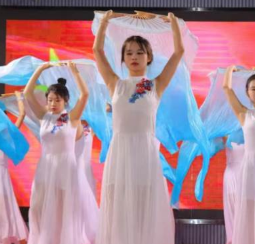 学员表演 学员表演