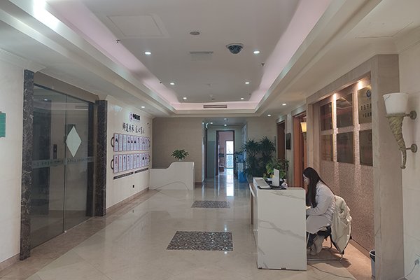 機構(gòu)環(huán)境