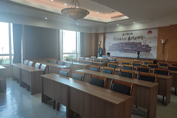 教室環(huán)境 教室環(huán)境