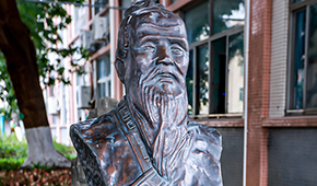 深圳金碧實驗學校師資如何？老師教學經(jīng)驗怎樣？