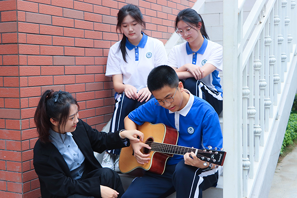 校園風(fēng)采 校園風(fēng)采