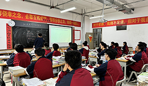 鄭州優(yōu)狀元高考學校高考復讀班師資怎樣？老師教學好不好？