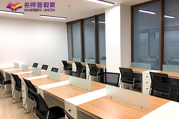 自習(xí)環(huán)境 自習(xí)環(huán)境