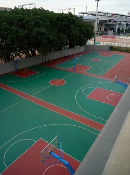 學(xué)校環(huán)境