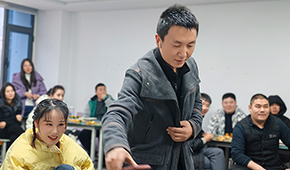 郑州优佳智培师资怎样？教学紧贴行业前沿！