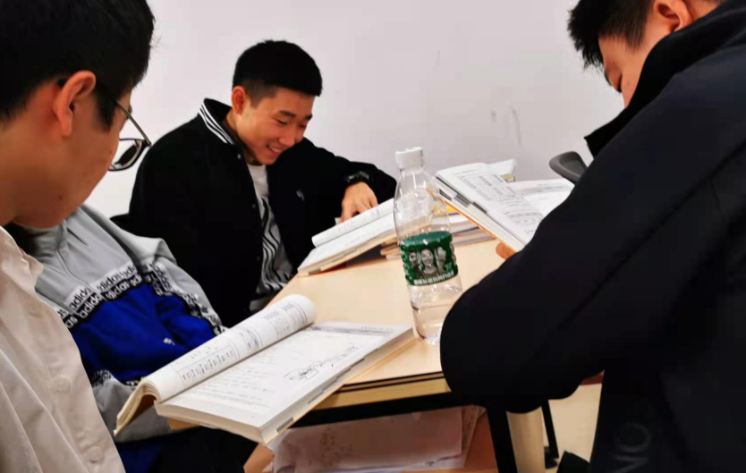 學(xué)習(xí)互助 學(xué)習(xí)互助