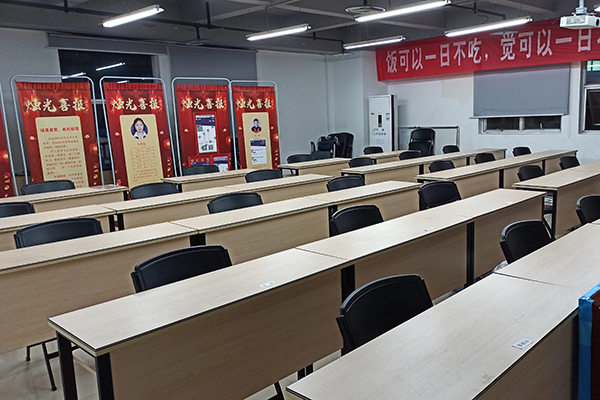 教室環(huán)境