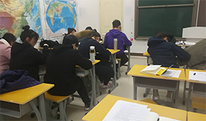 郑州铮铮教育高三复读收费标准是怎样的?附介绍!