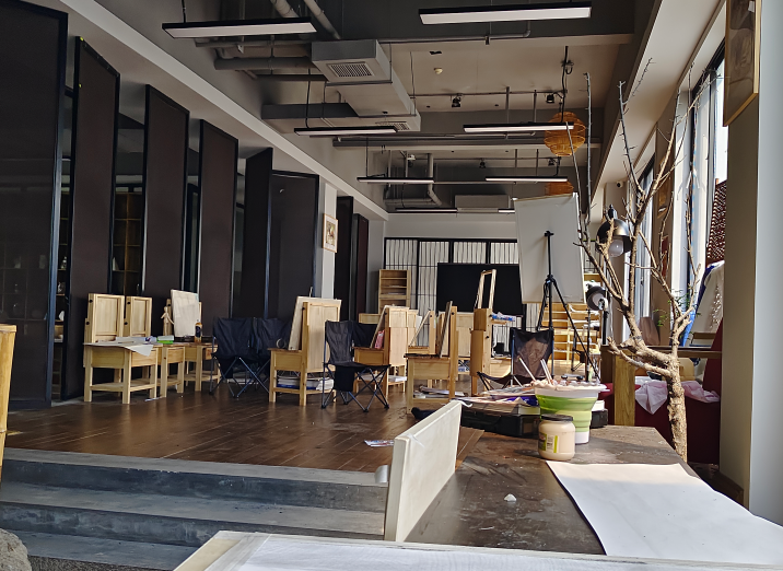 美術(shù)教室 美術(shù)教室