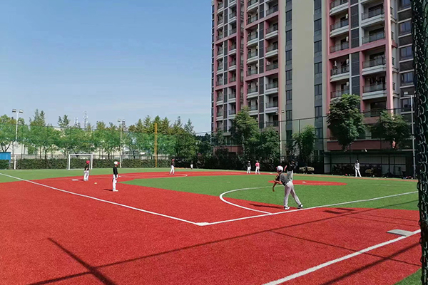 操場(chǎng)環(huán)境