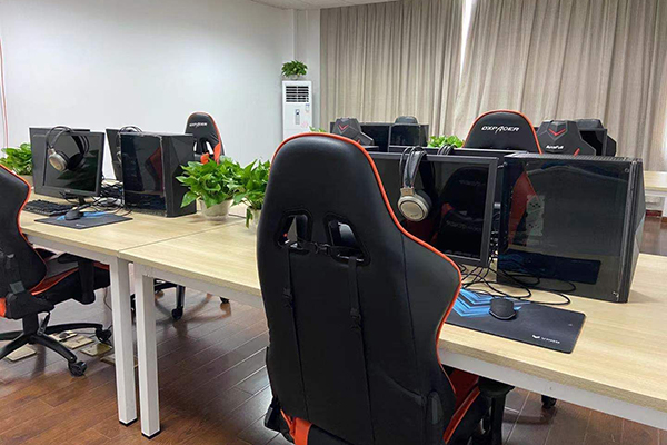 電競(jìng)教室