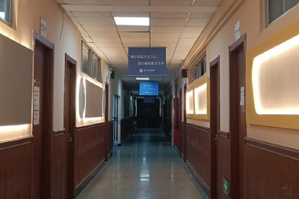 教室走廊 教室走廊