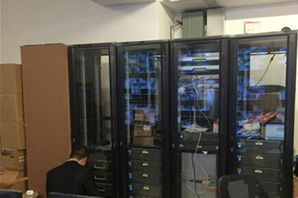 機(jī)構(gòu)設(shè)備