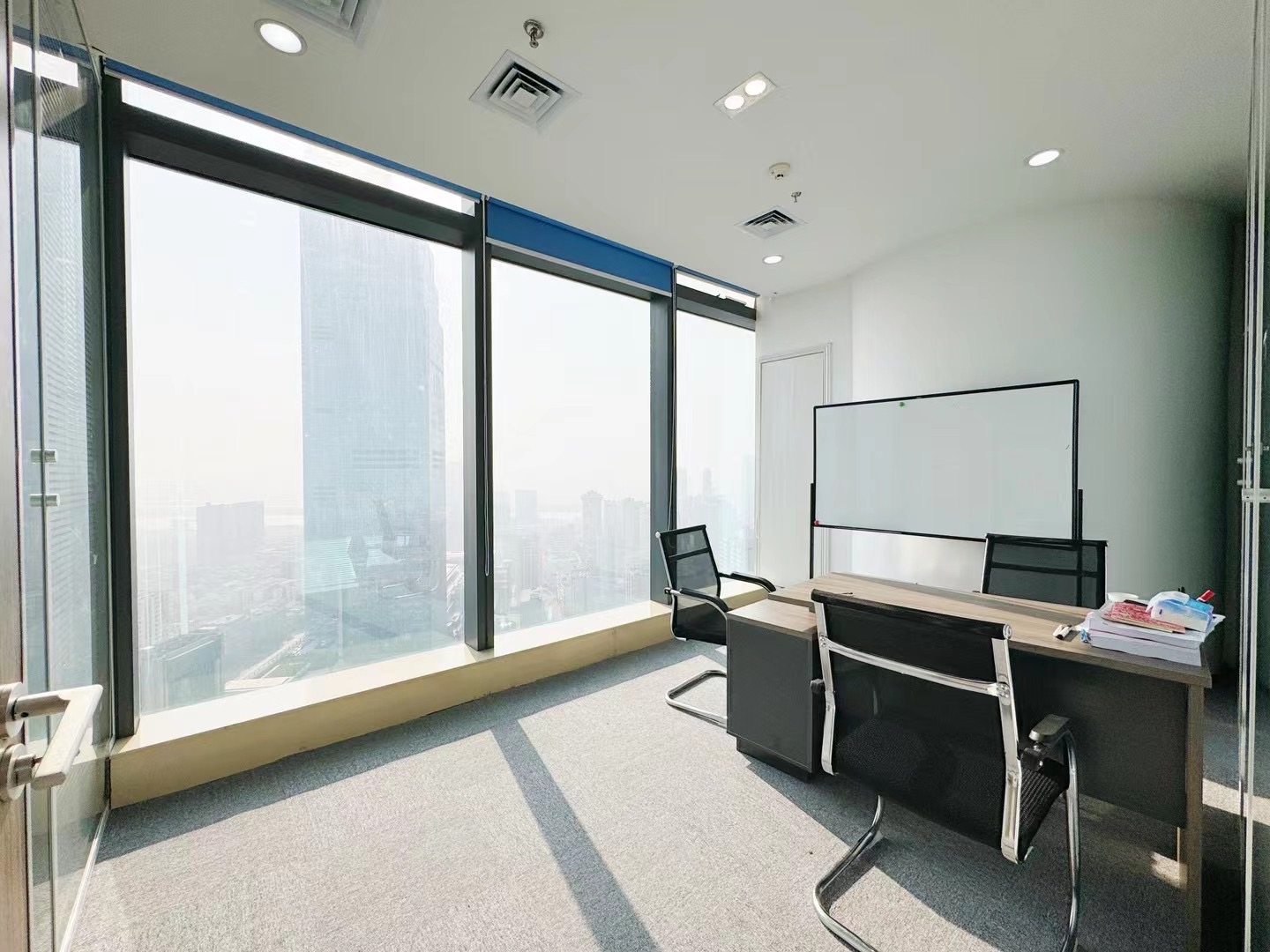 校區(qū)環(huán)境 校區(qū)環(huán)境