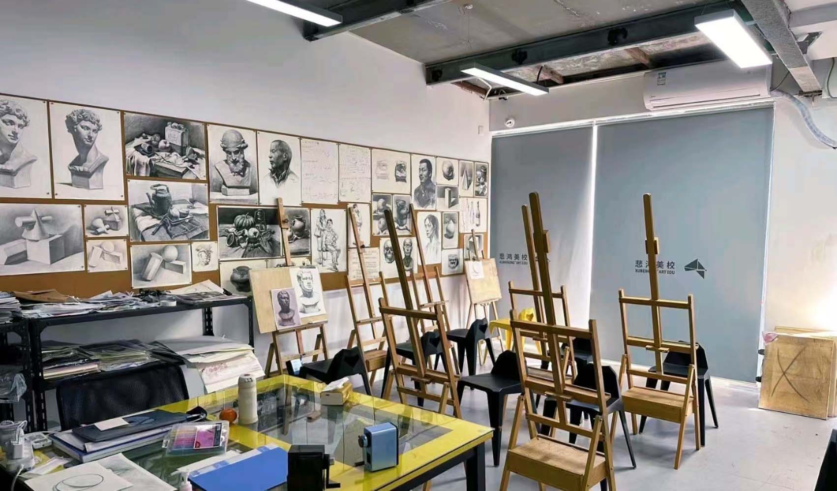 上海悲鴻美術(shù)培訓(xùn)中心環(huán)境怎樣？學(xué)校環(huán)境如何？