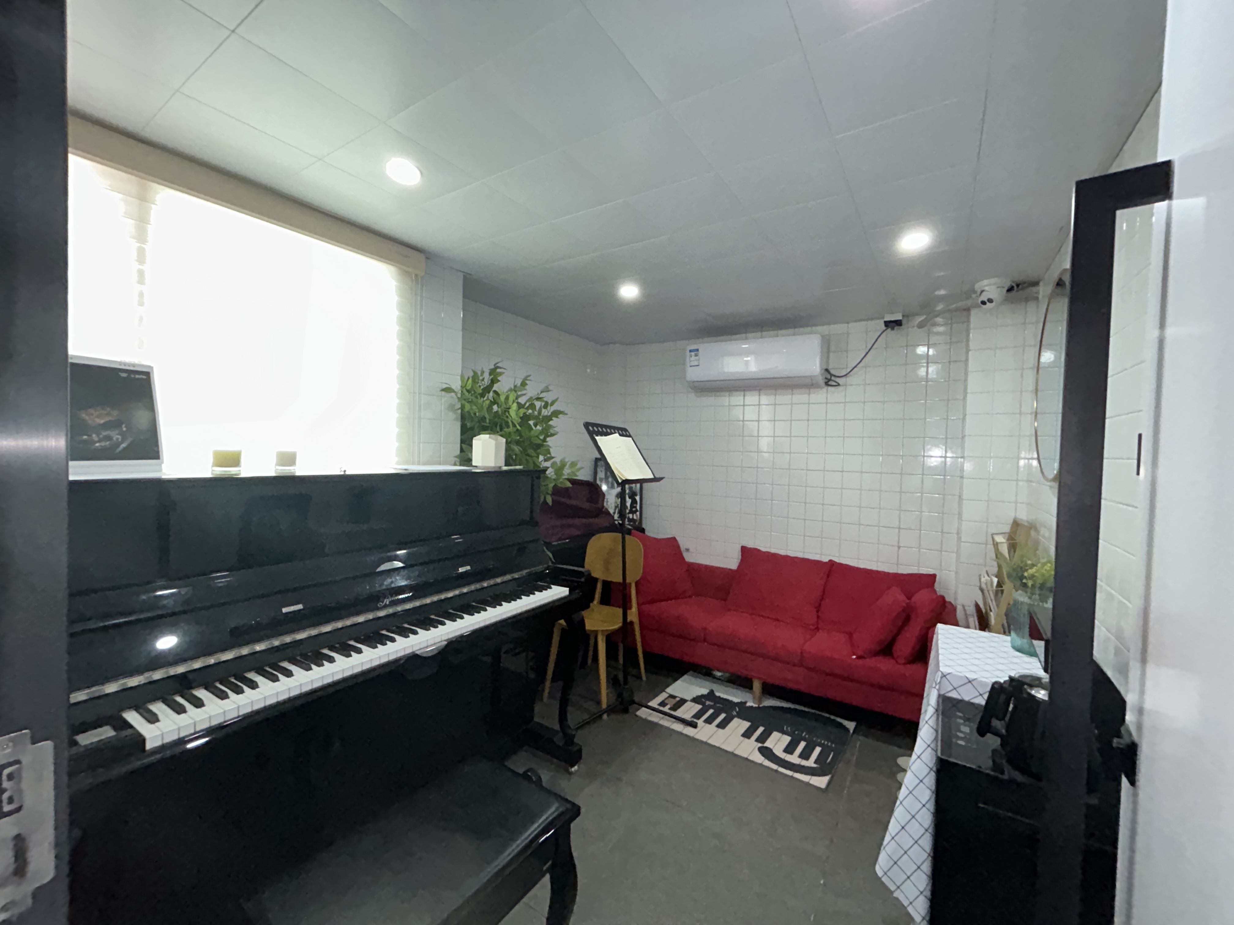 钢琴房