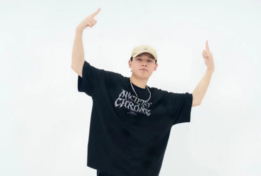 高级街舞老师：赵恒老师（饼干老师